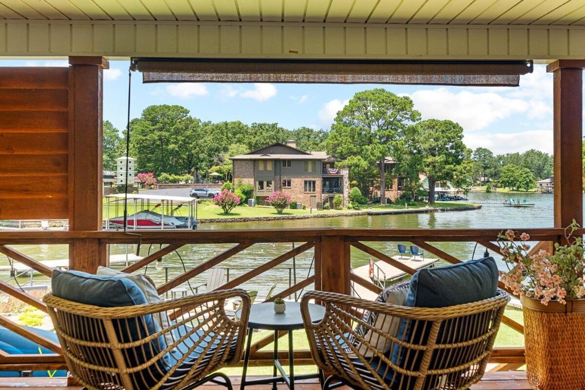 Steps To The Lake, Game Room & More! Sleeps 9 Lake Hamilton Exterior foto