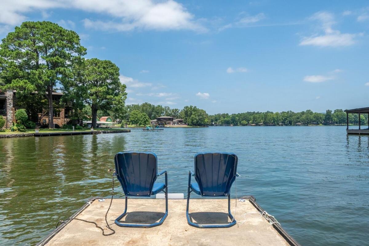 Steps To The Lake, Game Room & More! Sleeps 9 Lake Hamilton Exterior foto