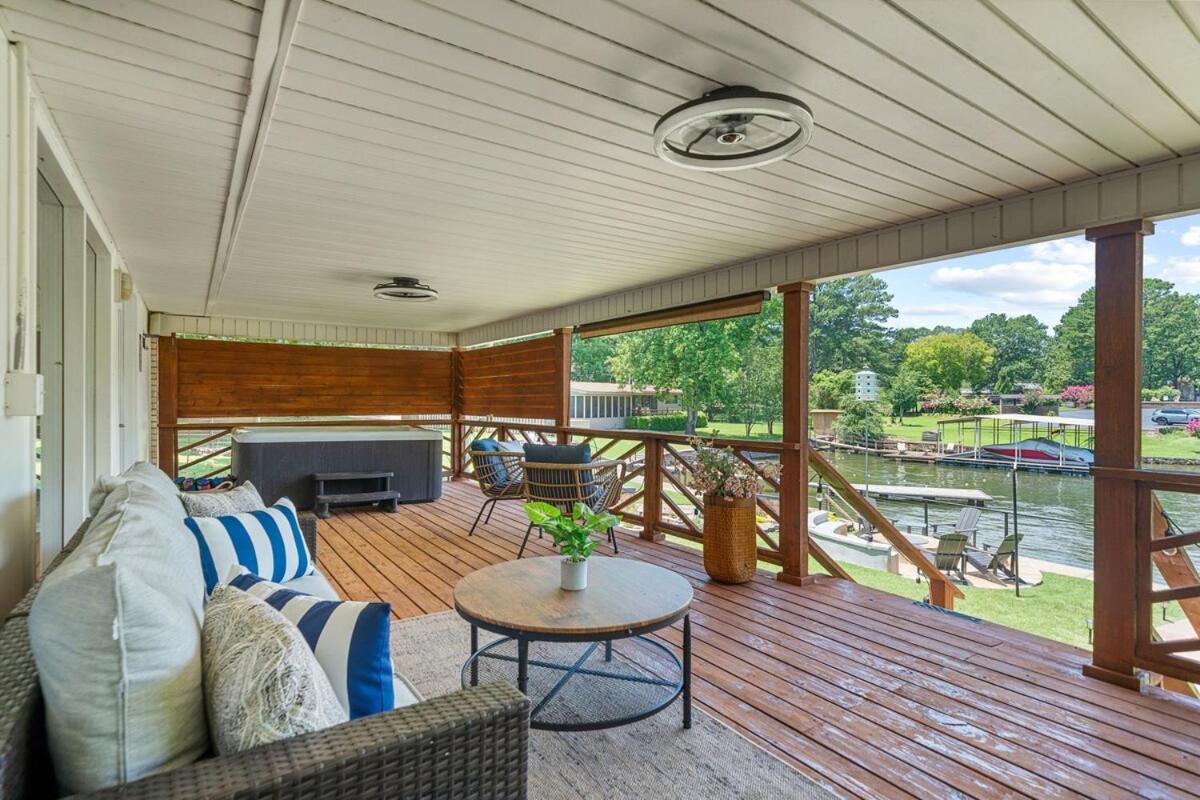 Steps To The Lake, Game Room & More! Sleeps 9 Lake Hamilton Exterior foto