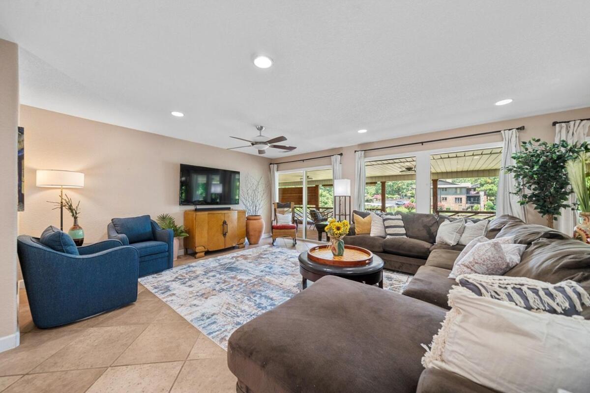 Steps To The Lake, Game Room & More! Sleeps 9 Lake Hamilton Exterior foto